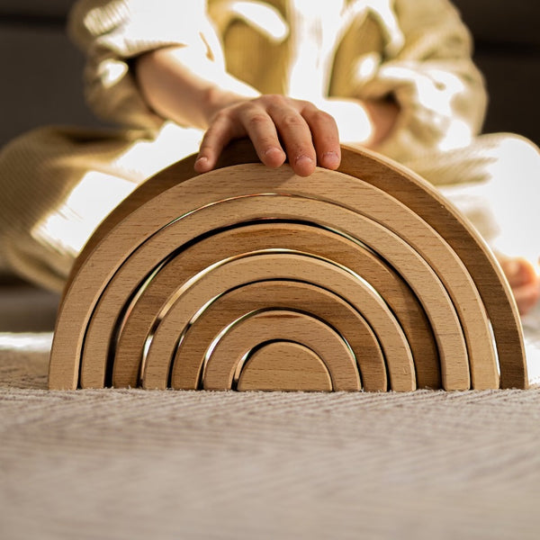 Arc-en-ciel en bois